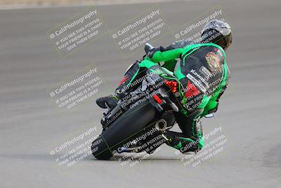 media/Dec-17-2022-SoCal Trackdays (Sat) [[224abd9271]]/Turn 10 Backside (120pm)/